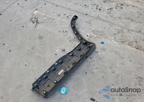 2021 GMC Acadia Denali z USA, uszkodzony, nr VIN 1GKKNPLS8MZ232206